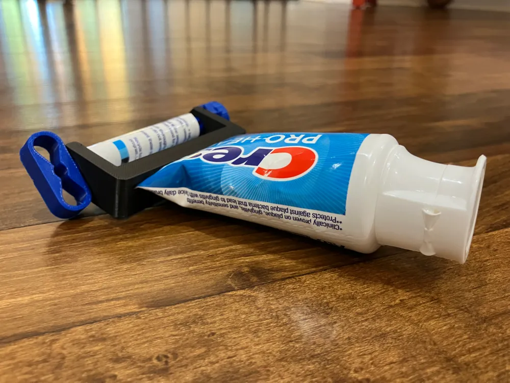 toothpaste tube squeezer